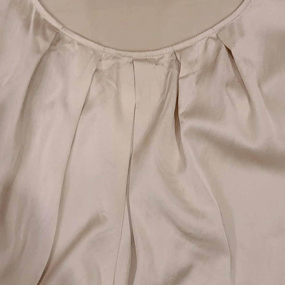 St. John Silk Shell - Picture 3 of 5